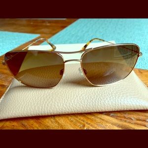 Maui Jim aviators sunglasses
